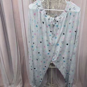 Chic Pajama Bottoms in Gray and Pink with Relaxed Fit